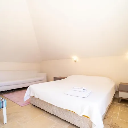 Luxury 4 Bedroom Villa With Pool فيلة