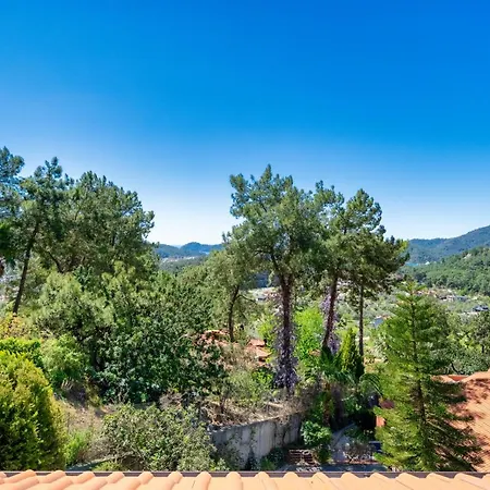 Luxury 4 Bedroom Villa With Pool Гёчек